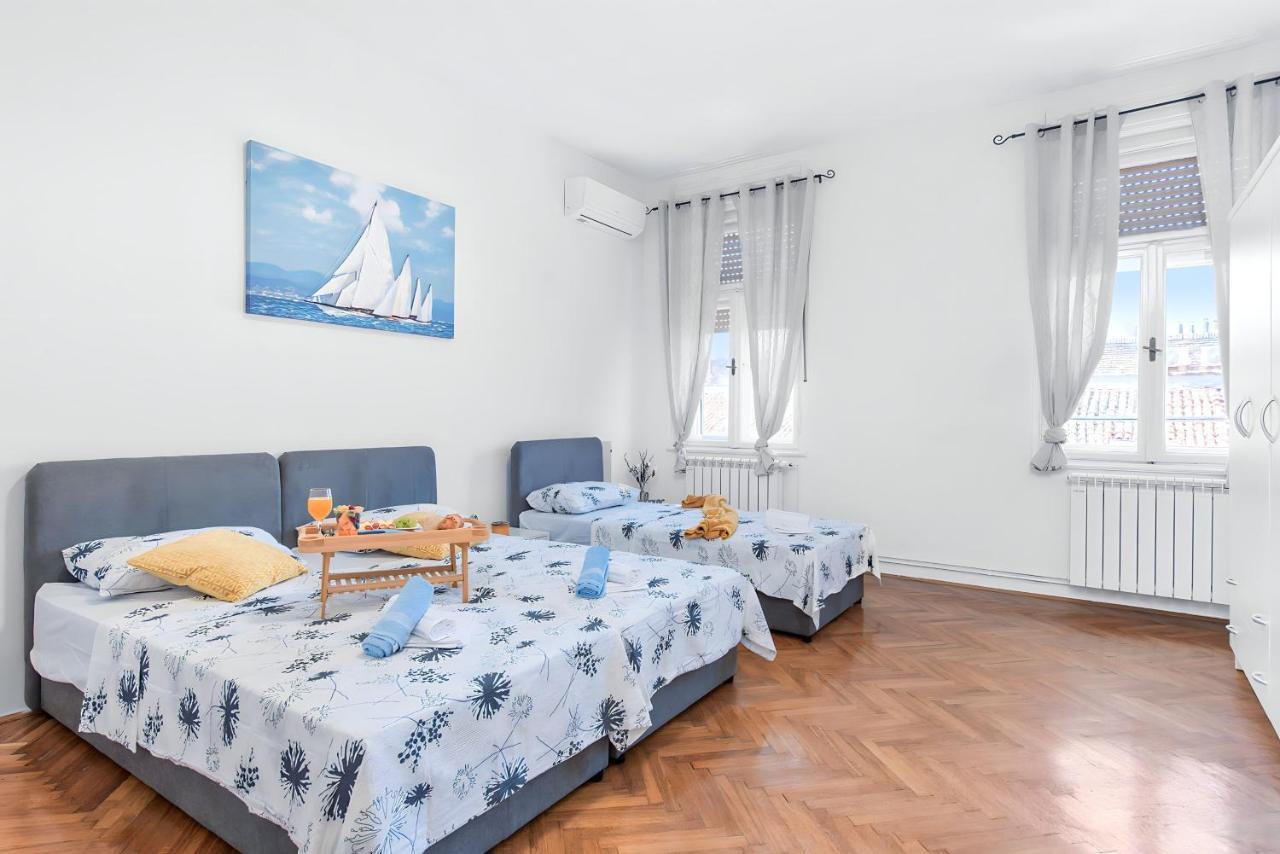 The Grand Mansion Residence On La Guardia Rijeka Buitenkant foto