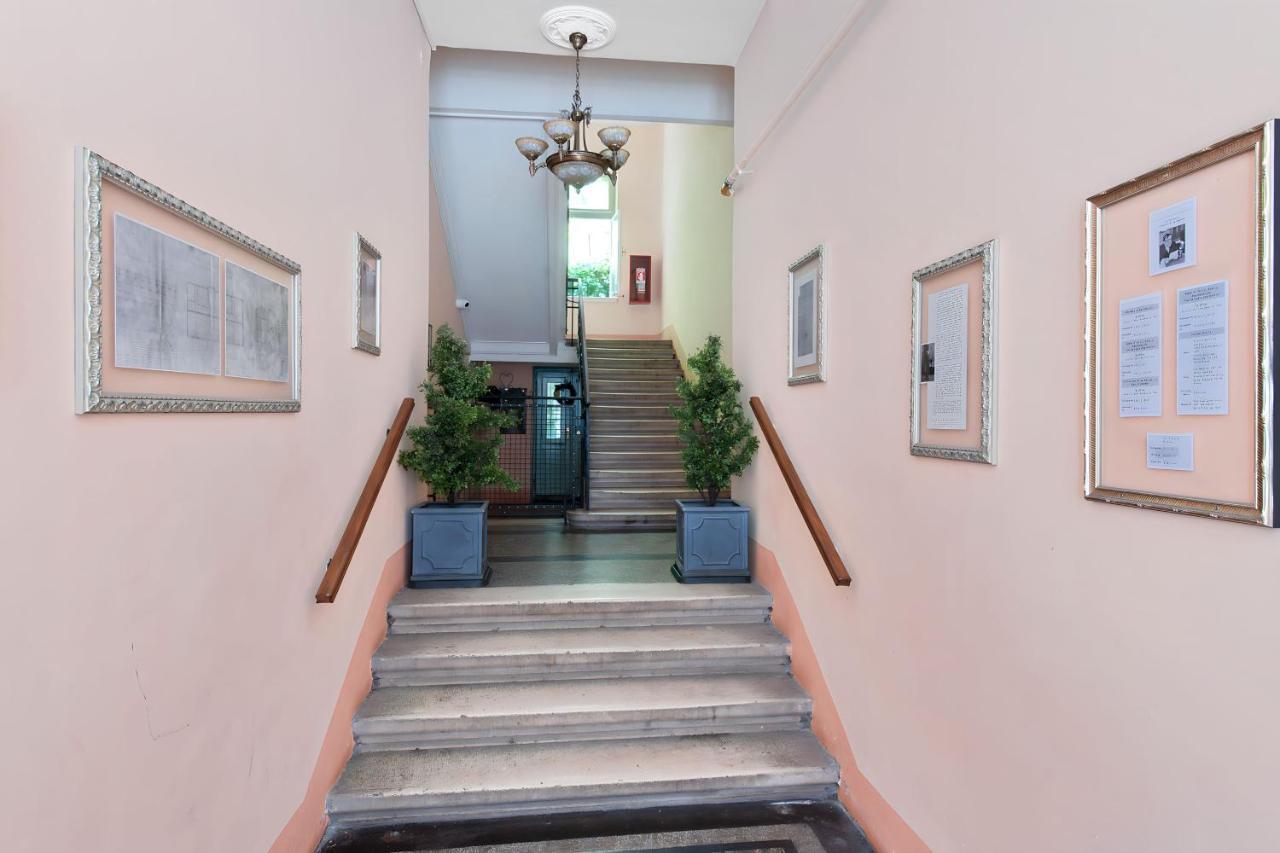 The Grand Mansion Residence On La Guardia Rijeka Buitenkant foto