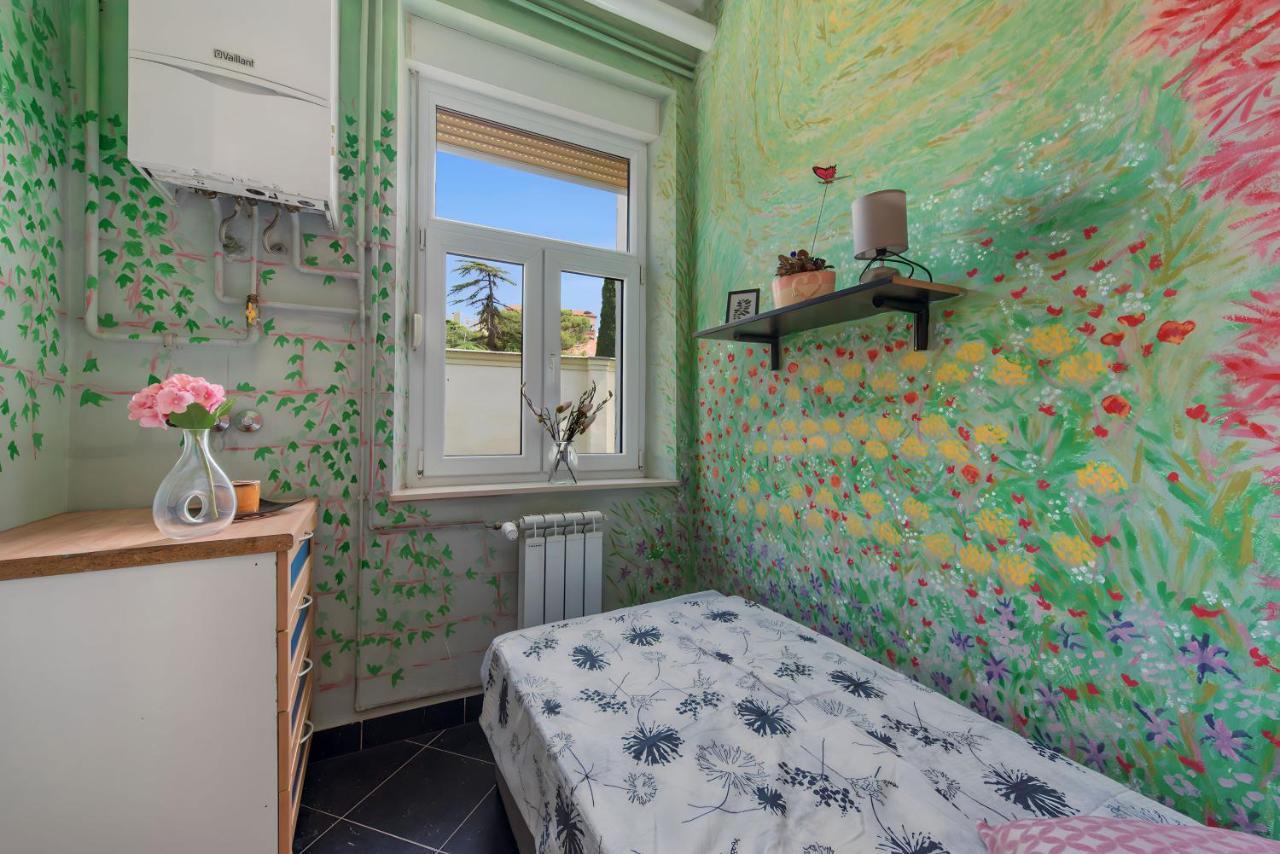 The Grand Mansion Residence On La Guardia Rijeka Buitenkant foto