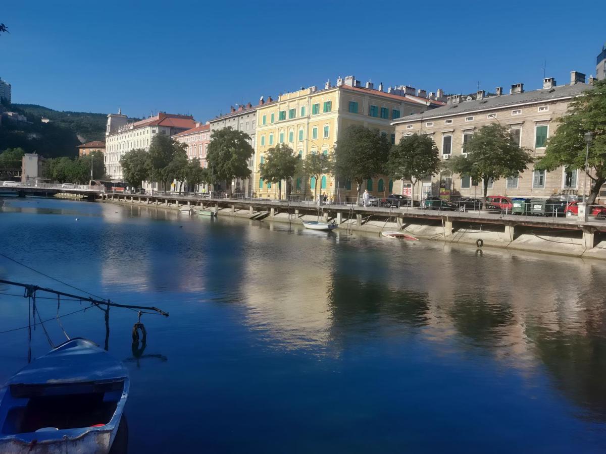 The Grand Mansion Residence On La Guardia Rijeka Buitenkant foto
